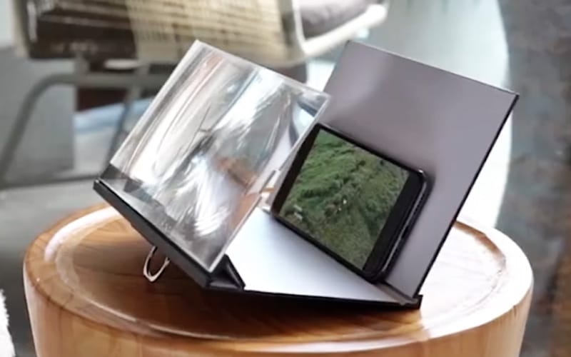 3D Phone Magnifying Stand