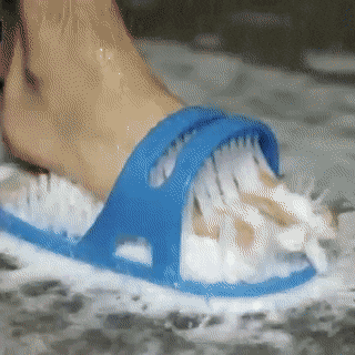 Exfoliating Sandal Brush