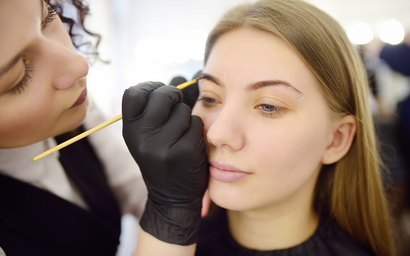 Who does Microblading?