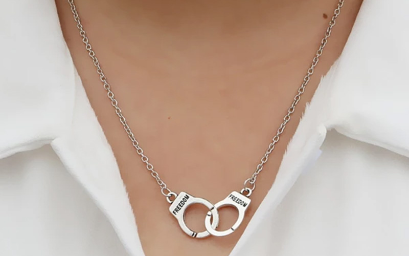 Edgy Unisex Handcuff Necklace Chain Pendant