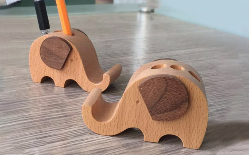 Multi-Use Elephant Pencil & Cell Phone Holder