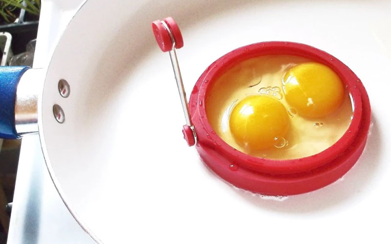 4 Round Silicone Egg Rings For Cooking Eggs