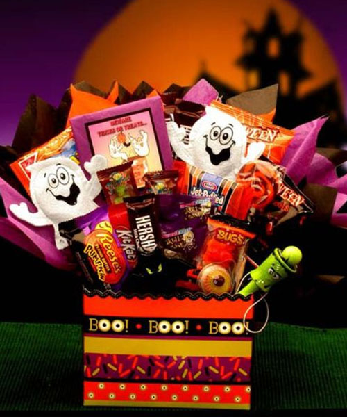 100 Budget-Fit Spooky Basket Ideas Filled With Scary Gifts