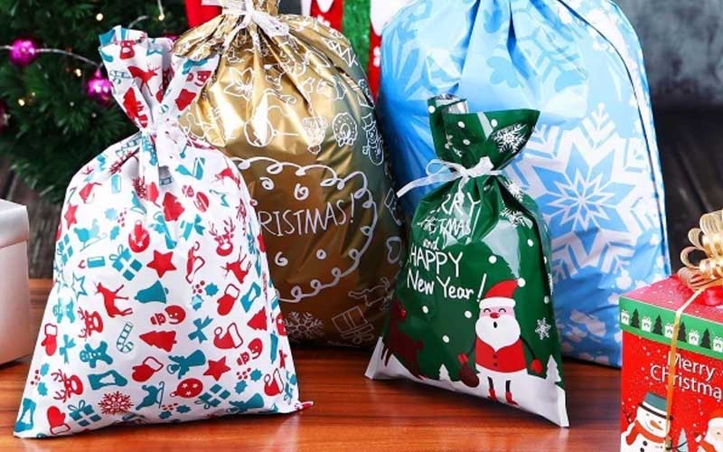 Drawstring Christmas Gift Bags 30-Piece Set