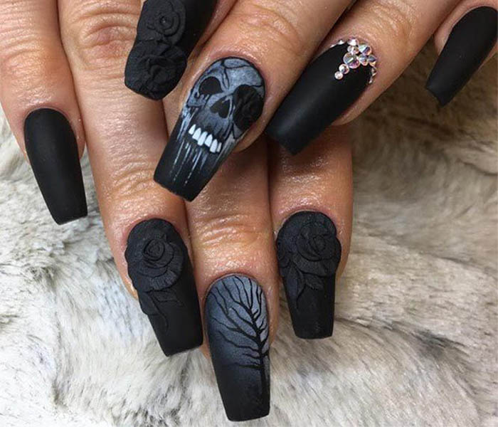 Halloween Coffin Nails 