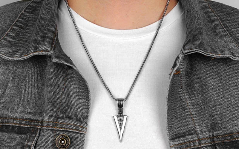 Long Arrow Necklace