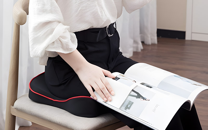 Ergonomic Hip Cushion For Pain-Free Sitting