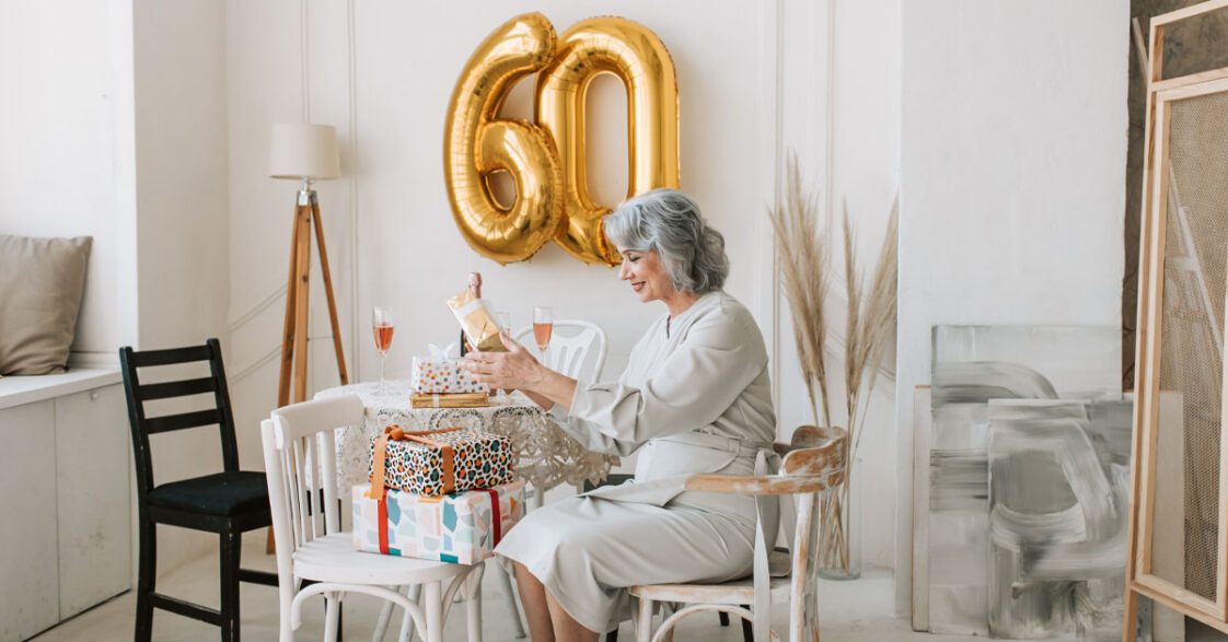 42 Practical & Lifeeasing Gifts For Women In Their 60s