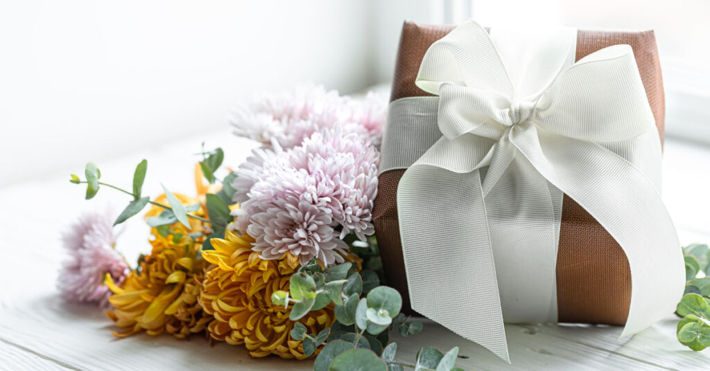 30+ Ultimate Gifts That Start With W For Your Loved Ones