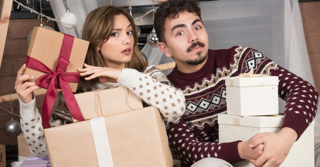 15+ Gifts For Cabin Lovers That Exude Subtlety & Elegance