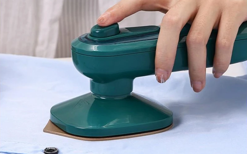 Portable Mini Handheld Garment