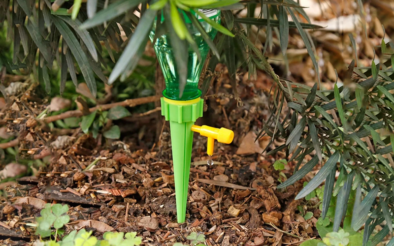 Self Watering Spikes for Plastic Bottles
