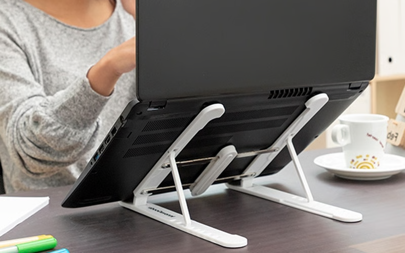 Adjustable Laptop Stand