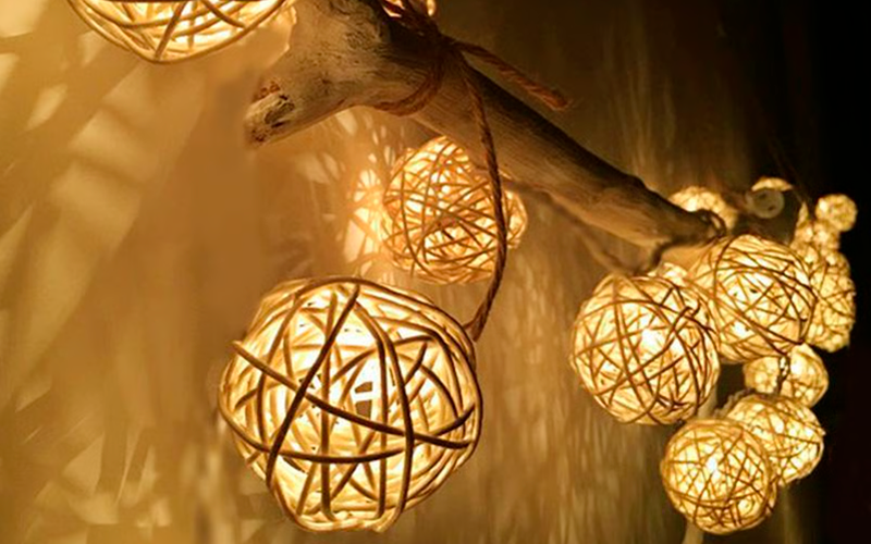 Gold Ball LED String